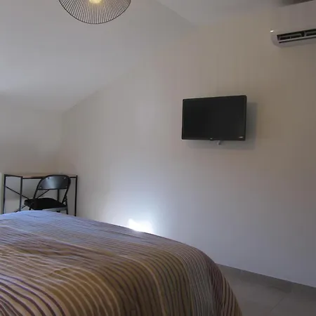 Holiday home Lou Pitchot Maximenet